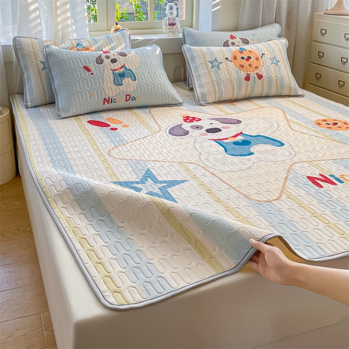 91家纺网 家纺一手货源 找家纺 布卢姆床垫 2025新款卡通A类大版数码凉感丝乳胶凉席 星星狗