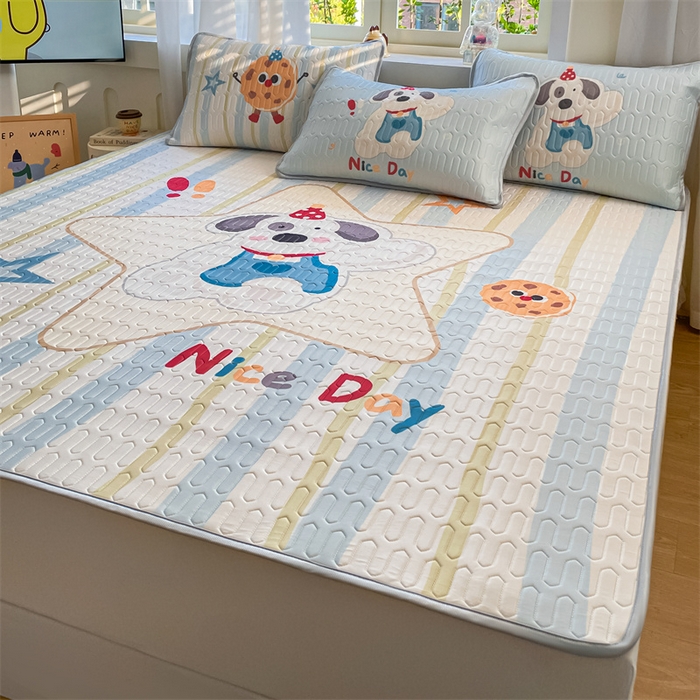 91家纺网 家纺一手货源 找家纺 布卢姆床垫 2025新款卡通A类大版数码凉感丝乳胶凉席 星星狗