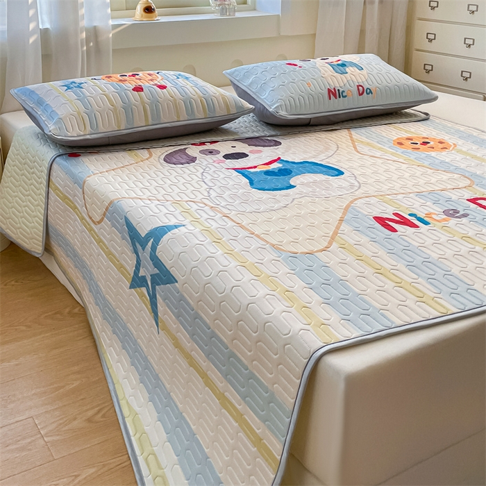 91家纺网 家纺一手货源 找家纺 布卢姆床垫 2025新款卡通A类大版数码凉感丝乳胶凉席 星星狗