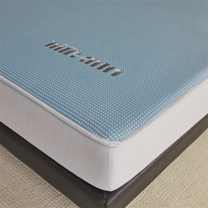 91家纺网 家纺一手货源 找家纺 布卢姆床垫 2025新款A类PE凉感华夫格刺绣凉豆豆席床笠款 豆豆床笠-梵星蓝