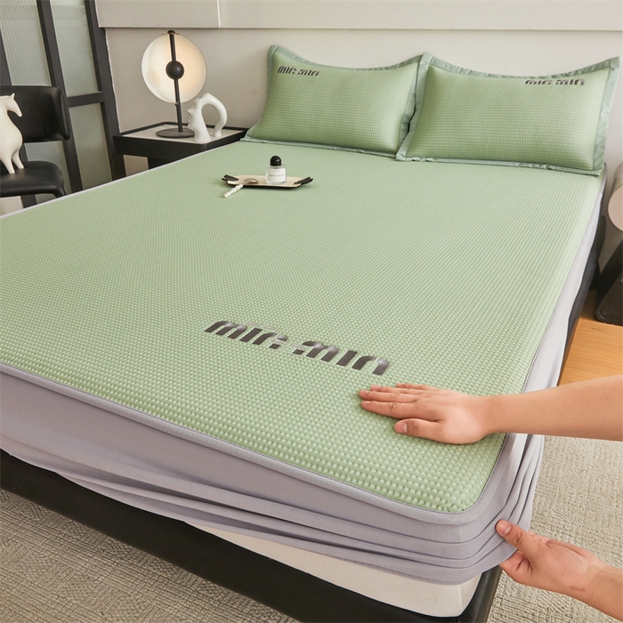 91家纺网 家纺一手货源 找家纺 布卢姆床垫 2025新款A类PE凉感华夫格刺绣凉豆豆席床笠款 豆豆床笠-果绿