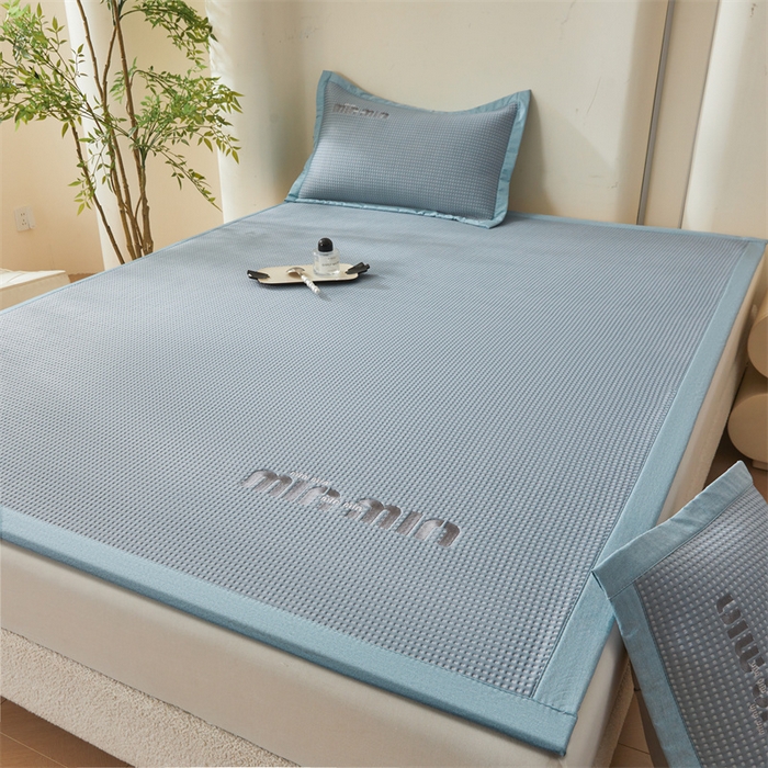 91家纺网 家纺一手货源 找家纺 （总）布卢姆床垫 2025新款A类乙纶PE刺绣凉豆豆席豆豆床席凉席