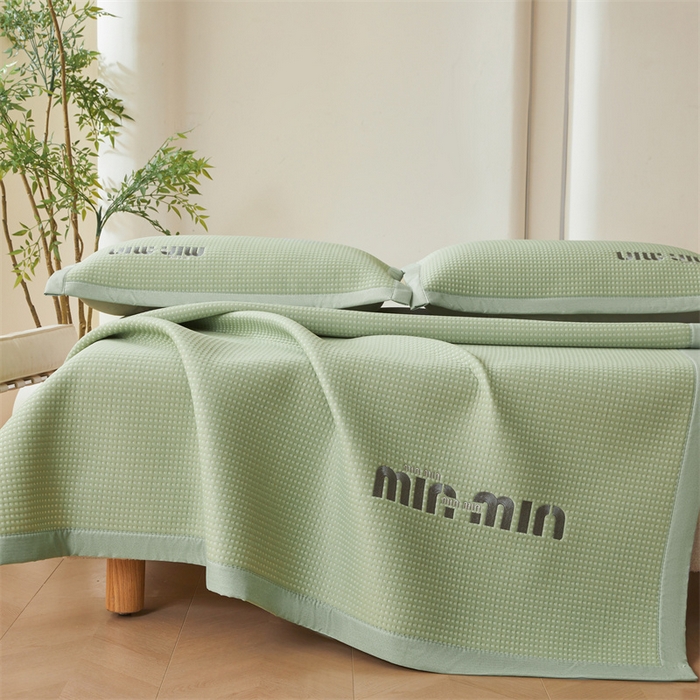 91家纺网 家纺一手货源 找家纺 （总）布卢姆床垫 2025新款A类乙纶PE刺绣凉豆豆席豆豆床席凉席