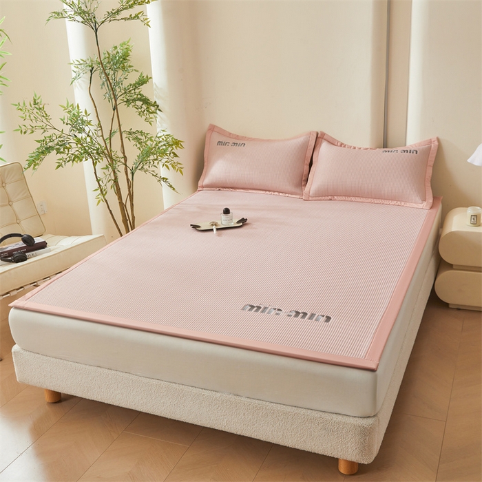 91家纺网 家纺一手货源 找家纺 布卢姆床垫 2025新款A类乙纶PE刺绣凉豆豆席豆豆床席凉席 豆豆床席-粉色