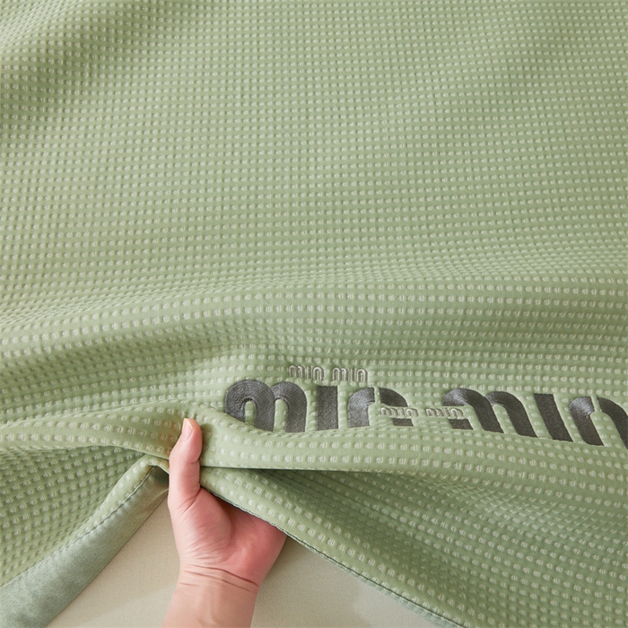 91家纺网 家纺一手货源 找家纺 布卢姆床垫 2025新款A类乙纶PE刺绣凉豆豆席豆豆床席凉席 豆豆床席-果绿