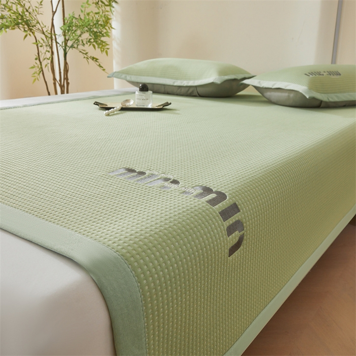 91家纺网 家纺一手货源 找家纺 布卢姆床垫 2025新款A类乙纶PE刺绣凉豆豆席豆豆床席凉席 豆豆床席-果绿