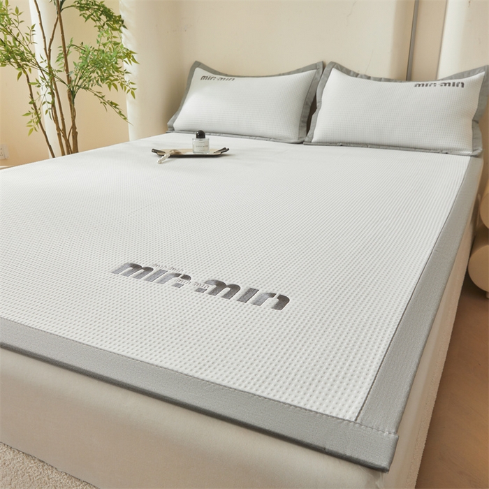 91家纺网 家纺一手货源 找家纺 布卢姆床垫 2025新款A类乙纶PE刺绣凉豆豆席豆豆床席凉席 豆豆床席-奶白