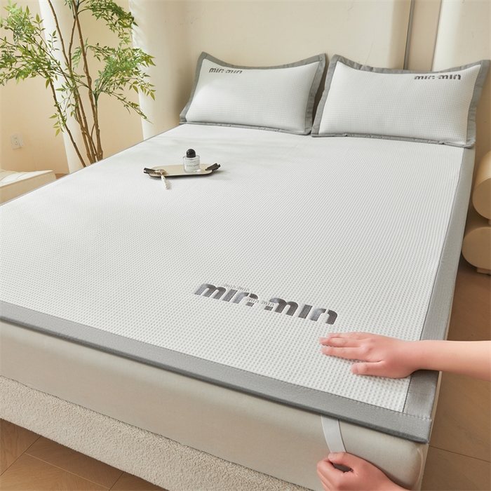 91家纺网 家纺一手货源 找家纺 布卢姆床垫 2025新款A类乙纶PE刺绣凉豆豆席豆豆床席凉席 豆豆床席-奶白