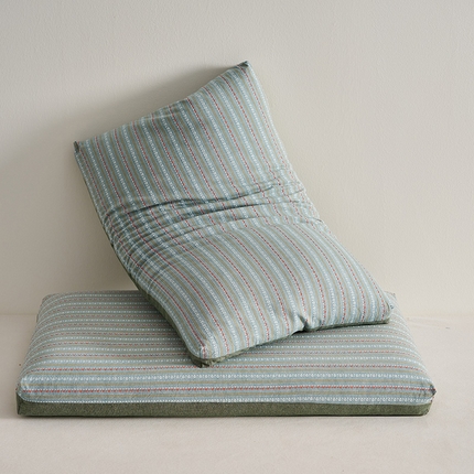 91家纺网 家纺一手货源 找家纺 （总）乐可 2025新款3D条纹双拼枕枕头枕芯