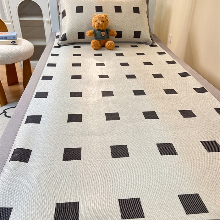 91家纺网 家纺一手货源 找家纺 久云居 2025新款冰藤席宿舍凉席席子 甘棋盘格