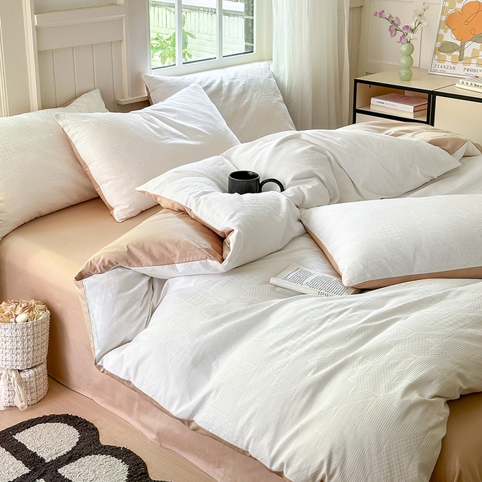 91家纺网 家纺一手货源 找家纺 菡宝 2025新款A类简约风全棉色织小提花四件套 支持定做定制尺寸 千鸟格白