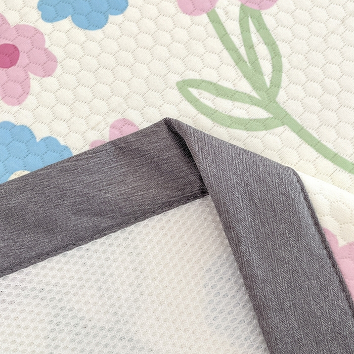 91家纺网 家纺一手货源 找家纺 Sweet dreams甜梦 2025新款数码印花凉感豆豆软席凉席席子系列-小版 爱心小花