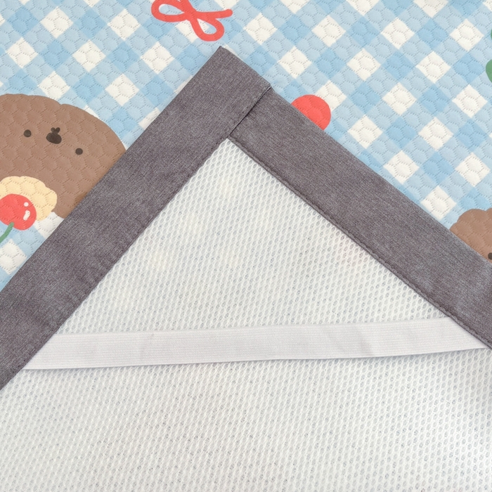 91家纺网 家纺一手货源 找家纺 Sweet dreams甜梦 2025新款数码印花凉感豆豆软席凉席席子系列-小版 格子小熊