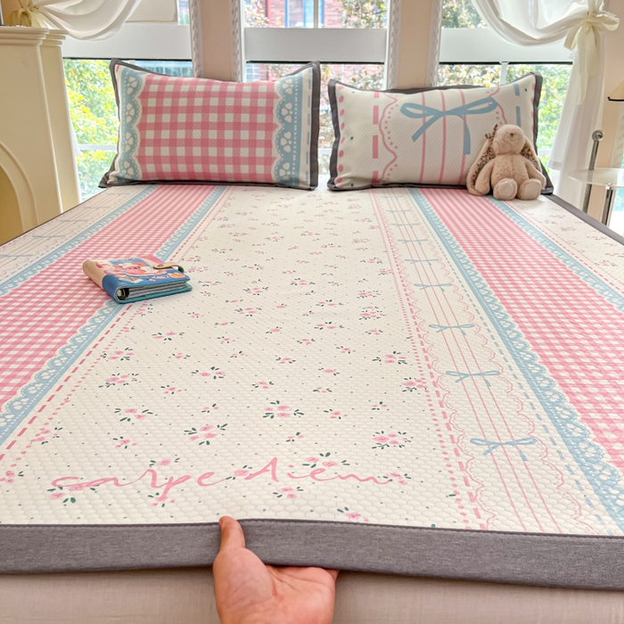 Sweet dreams甜梦 2025新款数码印花凉感豆豆软席凉席席子系列-小版 红格子蝴蝶结