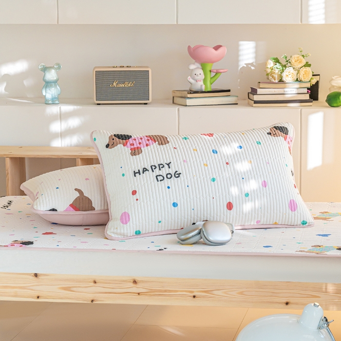 91家纺网 家纺一手货源 找家纺  （提供买家秀 爆款花型 不断货）2025新款小清新印花全棉床盖学生床盖套件-跑量款 甜心汪星人