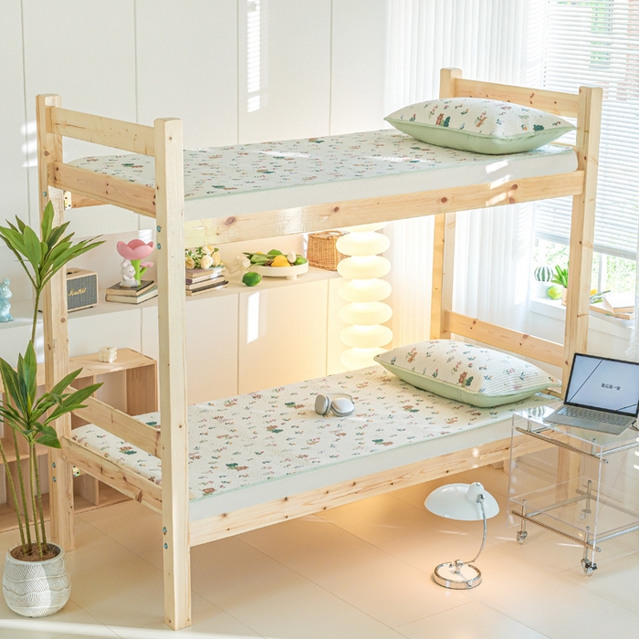 91家纺网 家纺一手货源 找家纺  （提供买家秀 爆款花型 不断货）2025新款小清新印花全棉床盖学生床盖套件-跑量款 秘密花园