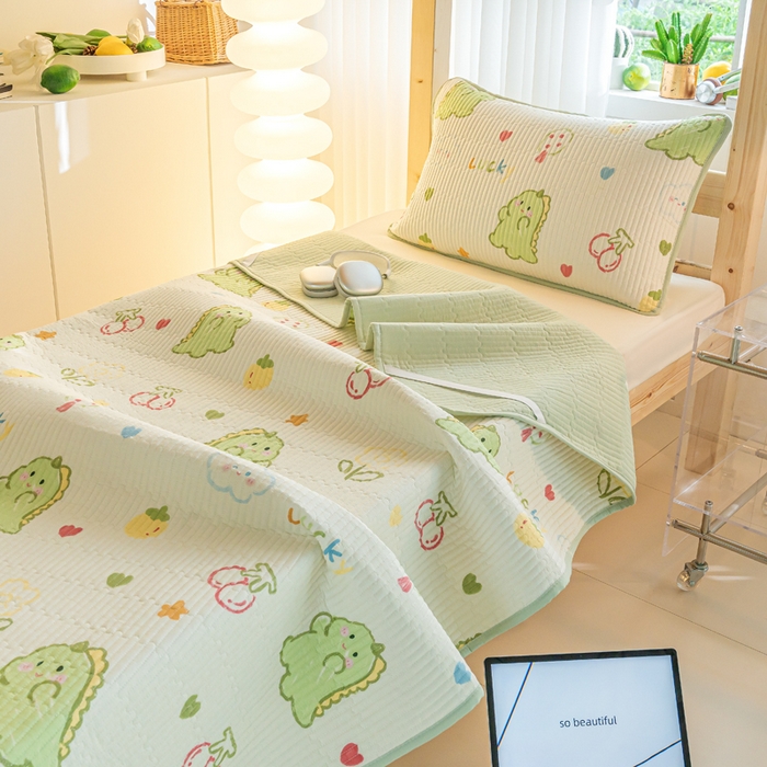 91家纺网 家纺一手货源 找家纺  （提供买家秀 爆款花型 不断货）2025新款小清新印花全棉床盖学生床盖套件-跑量款 幸运独角龙