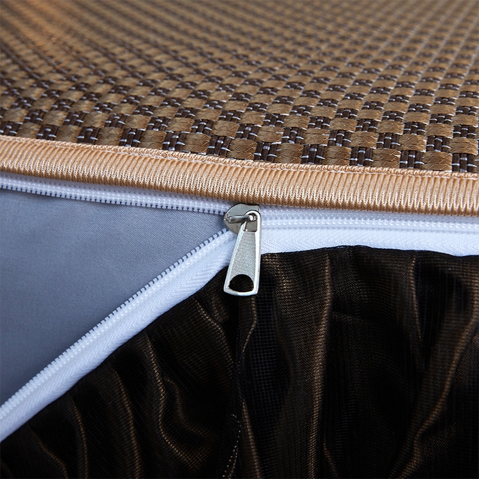 91家纺网 家纺一手货源 找家纺 罗艺轩 2025新款可拆卸床笠式床裙凉感冰丝藤席三件套-爱星海 爱星海-摩卡棕