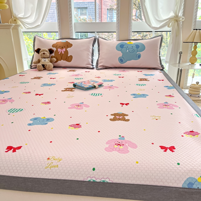 91家纺网 家纺一手货源 找家纺 Sweet dreams甜梦 2025新款数码印花凉感豆豆软席凉席席子系列-小版 小动物