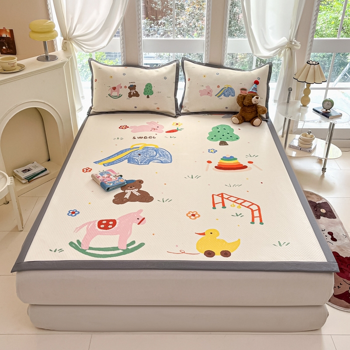 91家纺网 家纺一手货源 找家纺 Sweet dreams甜梦 2025新款数码印花凉感豆豆软席凉席席子系列-大版 动物乐园