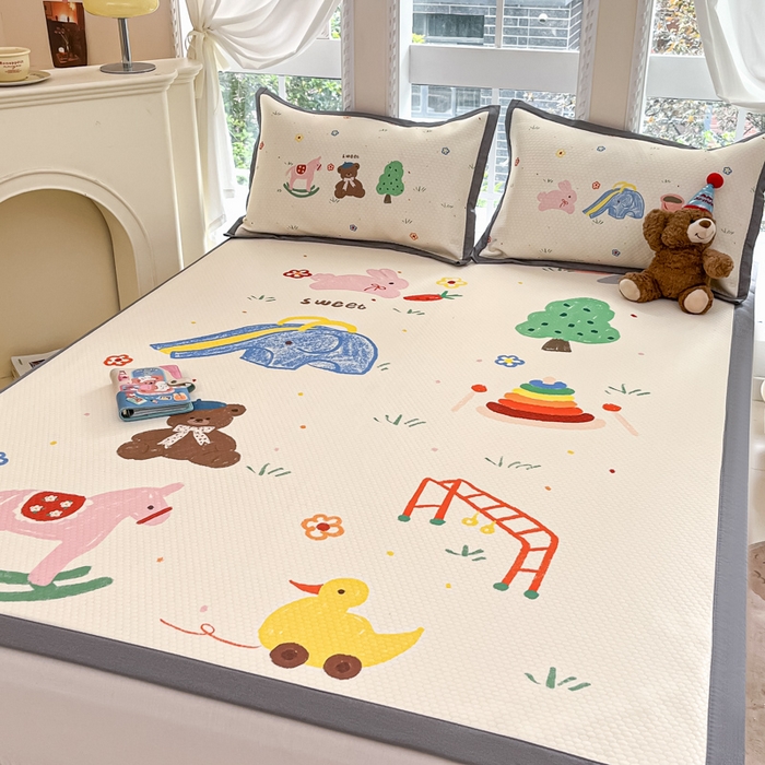 91家纺网 家纺一手货源 找家纺 Sweet dreams甜梦 2025新款数码印花凉感豆豆软席凉席席子系列-大版 动物乐园