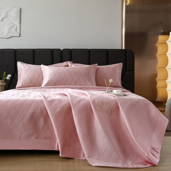 OL家纺 2025新款60S兰精天丝带刺绣防滑床盖 豆沙