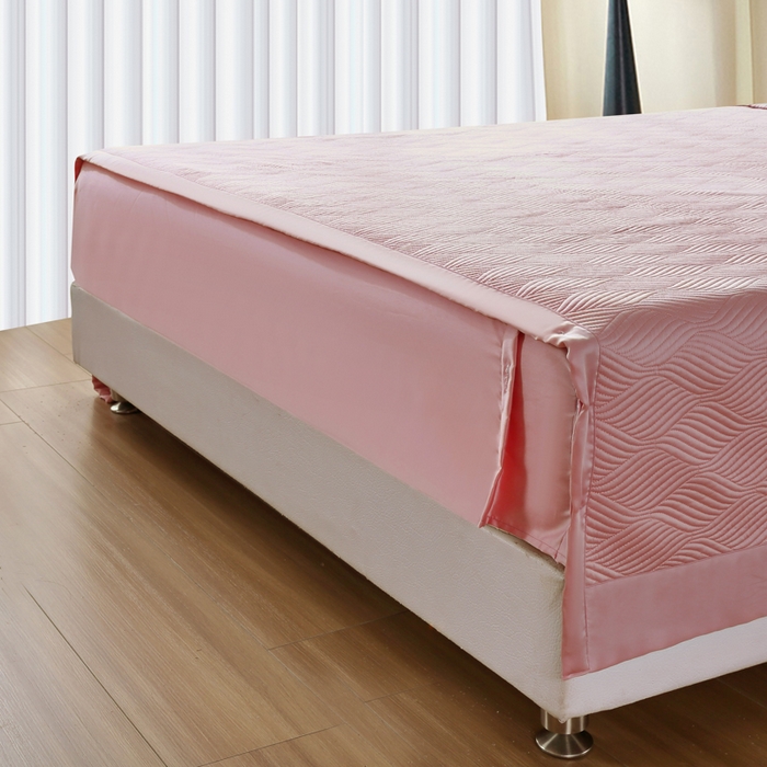 91家纺网 家纺一手货源 找家纺 OL家纺 2025新款60S兰精天丝带刺绣防滑床盖 豆沙