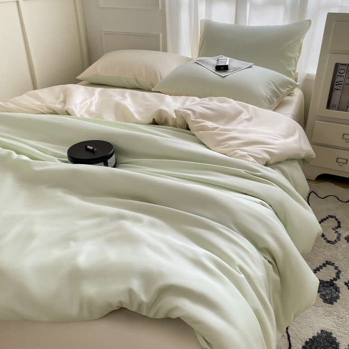 91家纺网 家纺一手货源 找家纺  （提供买家秀 爆款花型 不断货）2025新款夏季水洗冰丝四件套水洗真丝纯色双拼风格二 双拼-奶昔白+青草绿