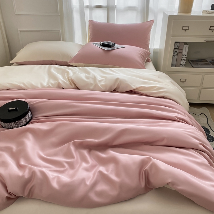 91家纺网 家纺一手货源 找家纺  （提供买家秀 爆款花型 不断货）2025新款夏季水洗冰丝四件套水洗真丝纯色双拼风格二 双拼-奶昔白+西柚粉