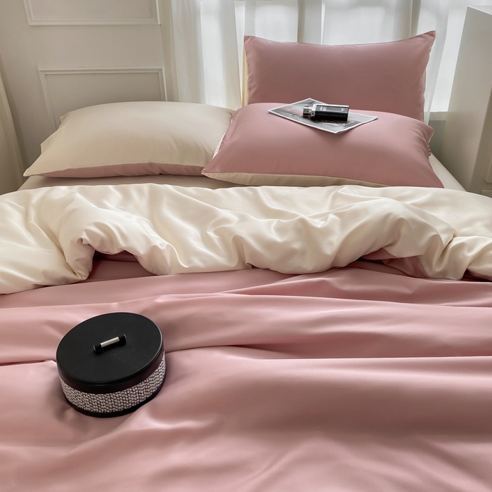 91家纺网 家纺一手货源 找家纺  （提供买家秀 爆款花型 不断货）2025新款夏季水洗冰丝四件套水洗真丝纯色双拼风格二 双拼-奶昔白+西柚粉