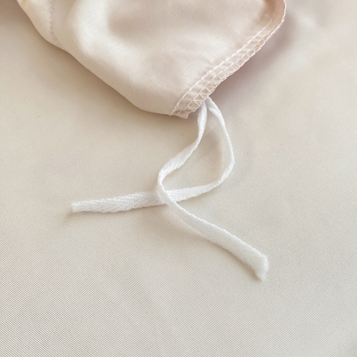 91家纺网 家纺一手货源 找家纺  （提供买家秀 爆款花型 不断货）2025新款夏季水洗冰丝四件套水洗真丝纯色双拼风格二 双拼-奶昔白+西柚粉