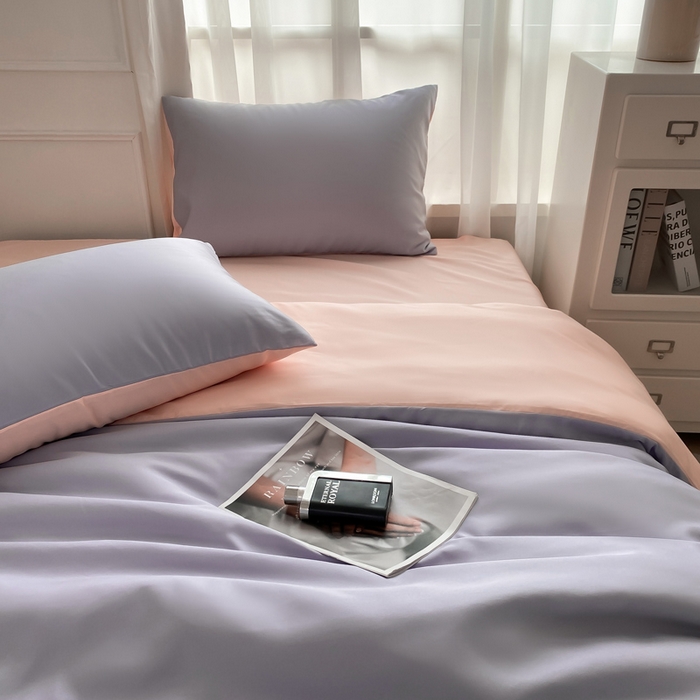 91家纺网 家纺一手货源 找家纺  （提供买家秀 爆款花型 不断货）2025新款夏季水洗冰丝四件套水洗真丝纯色双拼风格二 奶油粉+星黛紫双拼-