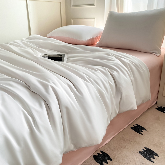 91家纺网 家纺一手货源 找家纺  （提供买家秀 爆款花型 不断货）2025新款夏季水洗冰丝四件套水洗真丝纯色双拼风格二 双拼-奶油粉白