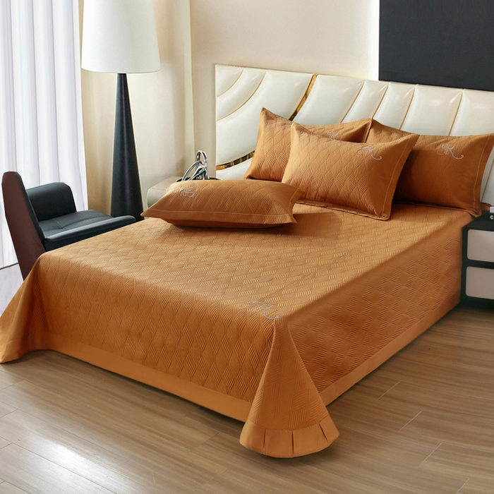 91家纺网 家纺一手货源 找家纺 OL家纺 2025新款60S兰精天丝带刺绣防滑床盖 深桔