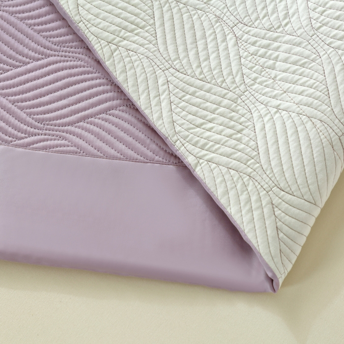 91家纺网 家纺一手货源 找家纺 OL家纺 2025新款60S兰精天丝带刺绣防滑床盖 香芋紫