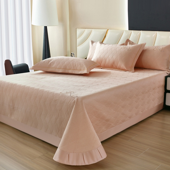 91家纺网 家纺一手货源 找家纺 OL家纺 2025新款60S兰精天丝带刺绣防滑床盖 玉色