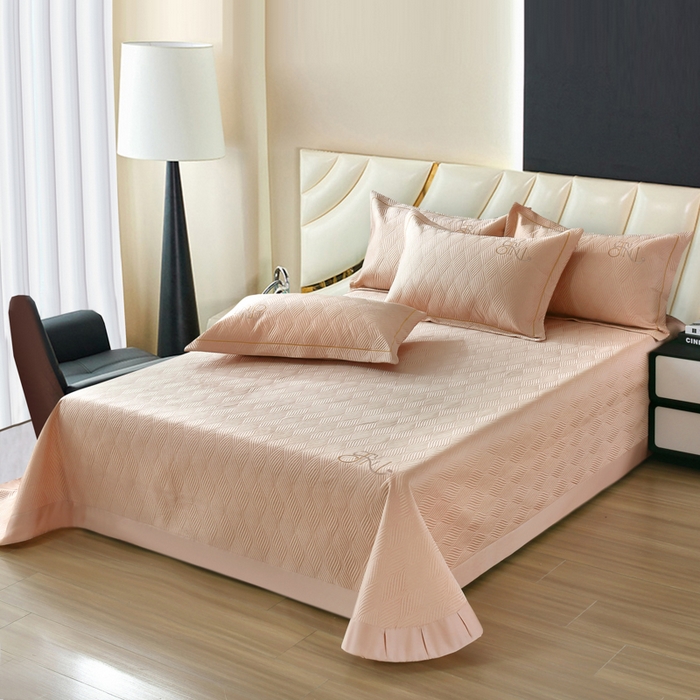 91家纺网 家纺一手货源 找家纺 OL家纺 2025新款60S兰精天丝带刺绣防滑床盖 玉色