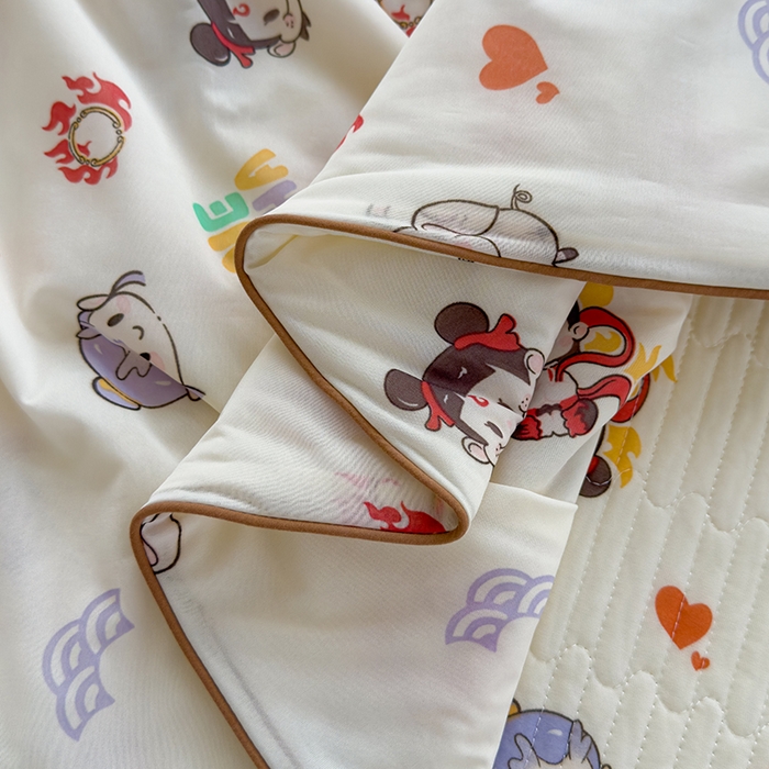 91家纺网 家纺一手货源 找家纺 赫梵茜 2025春夏新款无套路不墨迹锦氨凉感丝双面印花小冰皮夏被夏凉被空调被可机洗 小团子