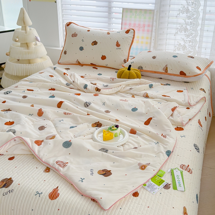 91家纺网 家纺一手货源 找家纺 赫梵茜 2025春夏新款锦氨凉感丝冰皮软席床盖夏被夏凉被空调被四件套 贝贝南瓜