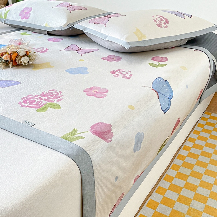 91家纺网 家纺一手货源 找家纺  （提供买家秀 爆款花型 不断货）2025新款600D小清新卡通印花冰丝枕套单品 蝴蝶