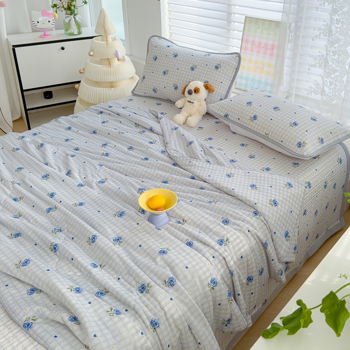 91家纺网 家纺一手货源 找家纺 赫梵茜 2025春夏新款锦氨凉感丝冰皮软席床盖夏被夏凉被空调被四件套 初夏薄荷