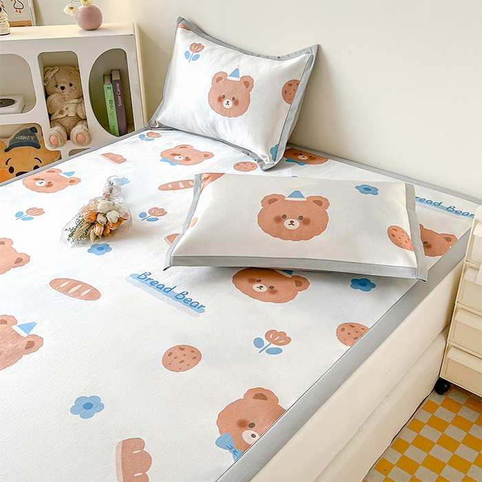  （提供买家秀 爆款花型 不断货）2025新款600D小清新卡通印花冰丝枕套单品 面包小熊