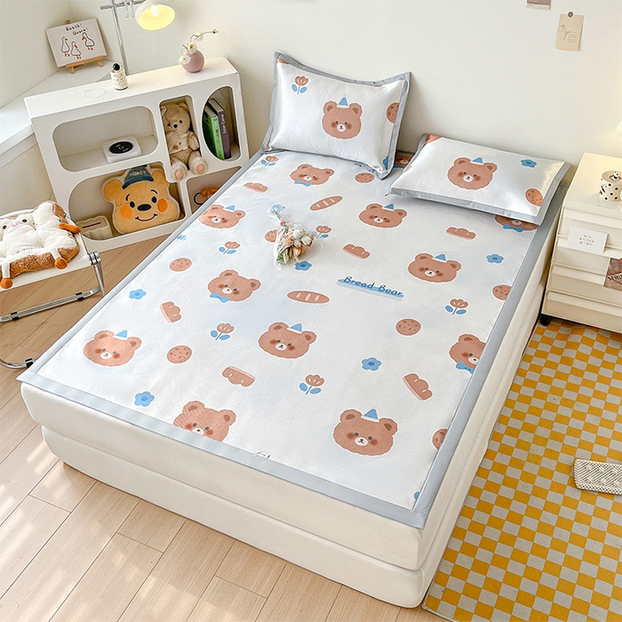 91家纺网 家纺一手货源 找家纺  （提供买家秀 爆款花型 不断货）2025新款600D小清新卡通印花冰丝枕套单品 面包小熊