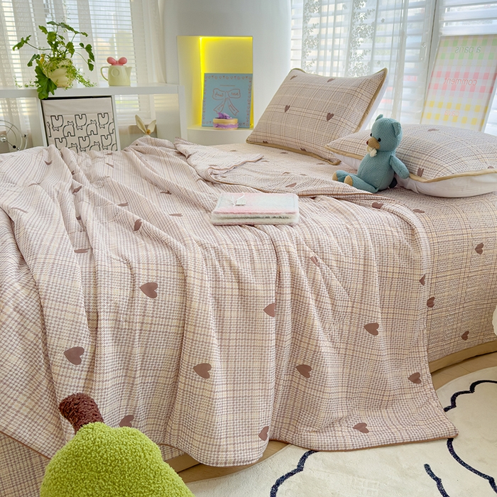 91家纺网 家纺一手货源 找家纺 赫梵茜 2025春夏新款锦氨凉感丝冰皮软席床盖夏被夏凉被空调被四件套 美拉德