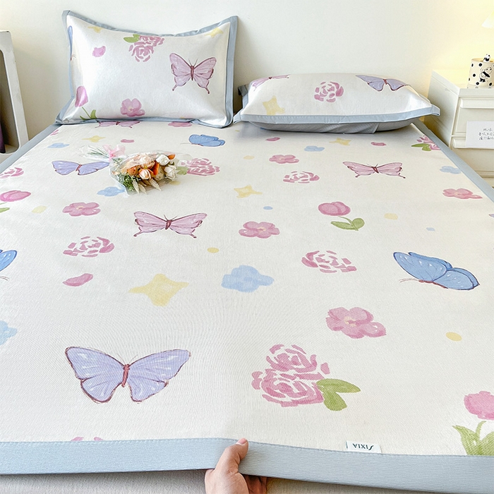 91家纺网 家纺一手货源 找家纺  （提供买家秀 爆款花型 不断货）2025新款600D小清新卡通印花冰丝凉席三件套系列 蝴蝶