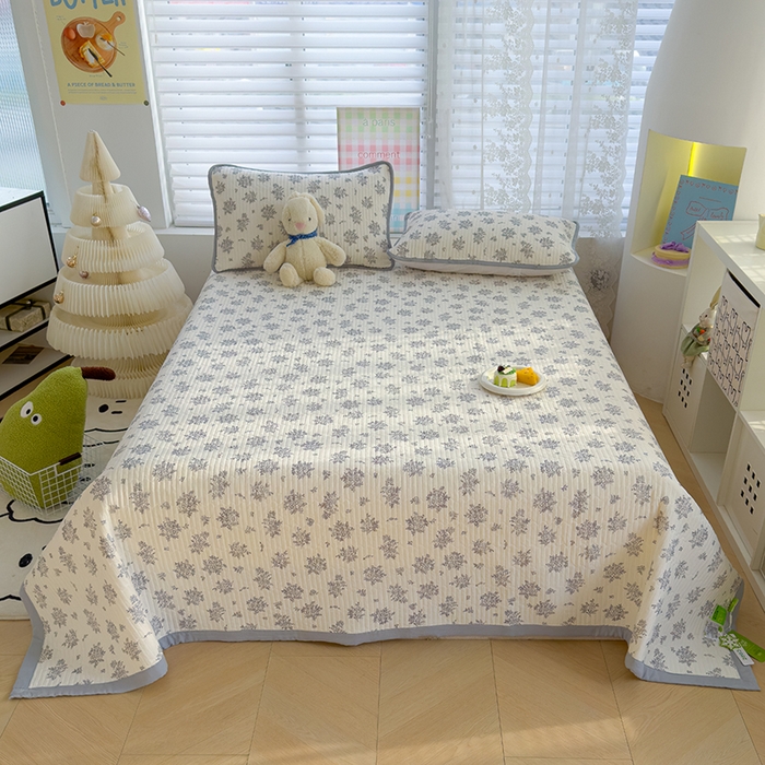 91家纺网 家纺一手货源 找家纺 赫梵茜 2025春夏新款锦氨凉感丝冰皮软席床盖夏被夏凉被空调被四件套 茉莉青提