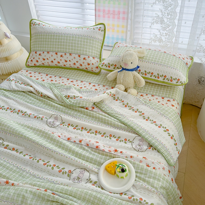 91家纺网 家纺一手货源 找家纺 赫梵茜 2025春夏新款无套路不墨迹锦氨凉感丝双面印花小冰皮夏被夏凉被空调被可机洗 青春色彩