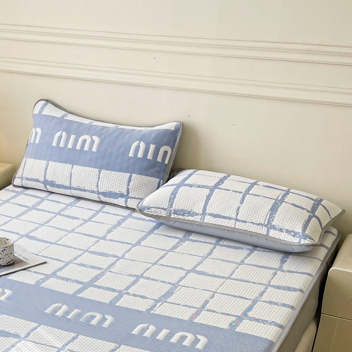 91家纺网 家纺一手货源 找家纺 LIFE.丽芙 2025春夏季新品A类针织提花冰凉豆豆凉感枕头套机包边款（风格一） 几何字母-海蓝