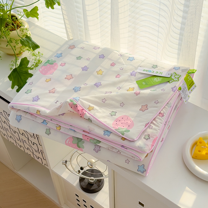 赫梵茜 2025春夏新款无套路不墨迹锦氨凉感丝双面印花小冰皮夏被夏凉被空调被可机洗 甜美日记