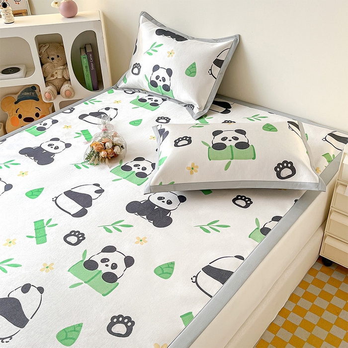 91家纺网 家纺一手货源 找家纺  （提供买家秀 爆款花型 不断货）2025新款600D小清新卡通印花冰丝凉席单件 可爱熊猫